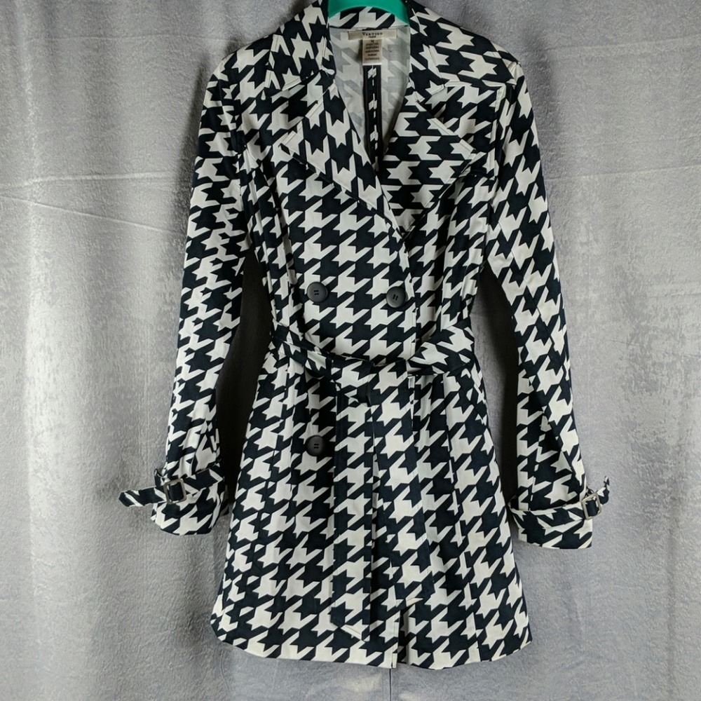 Vertigo Paris *M* Peacoat NWOT Black & White jacke